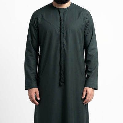 Men’s Emirati Thobe with Removable Tassel & Zip